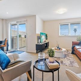 Supersized 2 bed in Central Bentleigh