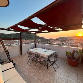 Le Terrazze, hotell i Bosa