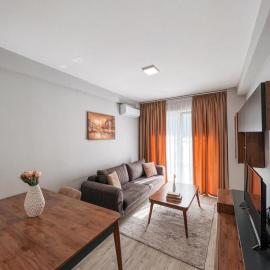 Roes Appartment 3, hotel i Tirana