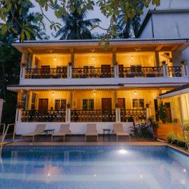 Pvt Pool - Villa Azura Escape - Casa Marialina 8 BR, hotel in Saligao