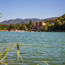 Hotel Al Lago, מלון בלאבארונה