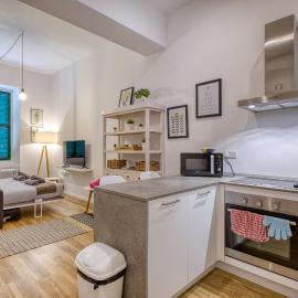 Smart Studio 1a - 'Sacre Cuor' Sliema - By Solea