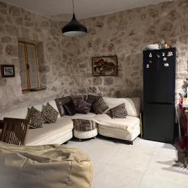 Nils Home