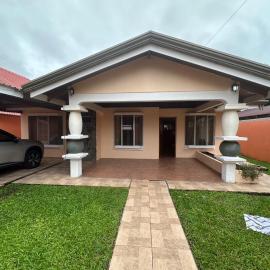Casa Vista al Volcan, La Fortuna