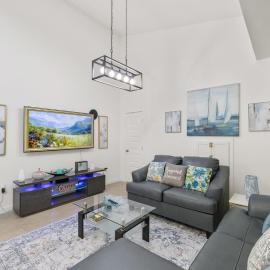 3BR lovely Townhouse in McAllen, hotel in McAllen