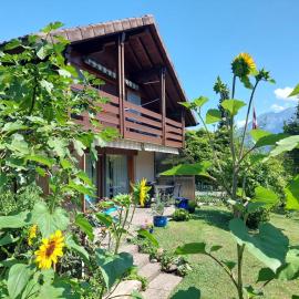 Chalet Rose - Einfamilienhaus, hotel u Interlakenu