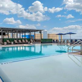 Cambria Hotel St Petersburg-Madeira Beach Marina, viešbutis mieste St Pete Beach