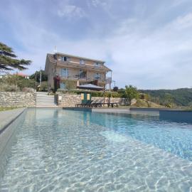 Podere Belvedere, hotell i Moneglia