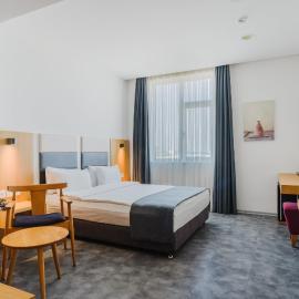 Ingate Hotel, хотел в Фамагуста