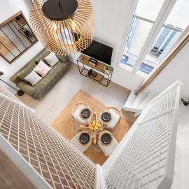 Villa Carla, Charming duplex in the heart of the city center, AC