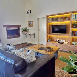 Amia House Struisbaai, hotel in Struisbaai