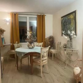 Chambre chez l'habitant, hotel in Donville-les-Bains