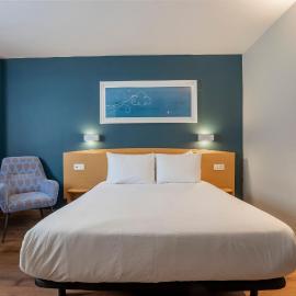 Travelodge Alicante Puerto, hotel en Alicante