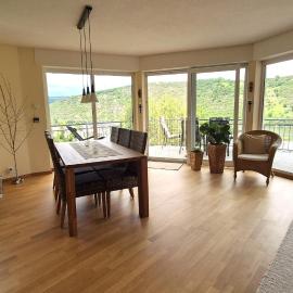 RHEIN-WALD Exklusives Apartment mit Rheinblick, viešbutis mieste Bopardas