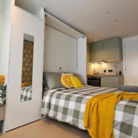 Studio Spring by April - 20 min from Amsterdam Centre - FREE parking, hotel sa Purmerend