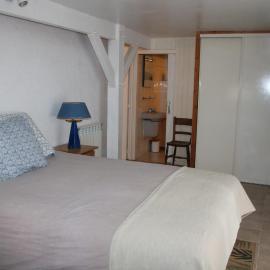 Gîte Au Pré des Biches - Etape Compostelle & séjours, hotel a Mauroux