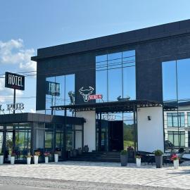 Hotel Taurus, hotel in Solotvyno
