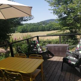 Le nid Mésange、Alligny-en-Morvanのホテル
