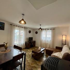 Maison calme avec jardin & terrasses