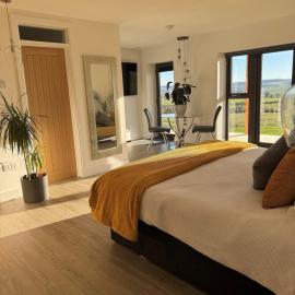 Turnpike House، فندق في Glanton