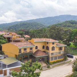 Apart Hotel La Cordillera