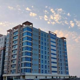 Beach 24 Residency, Hotel in Maskat