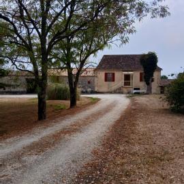 Perigourdine, Hotel in Monmadalès