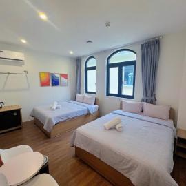 RosyDiamond Hotel Ocean Park 2, hotel in Hòa Bình