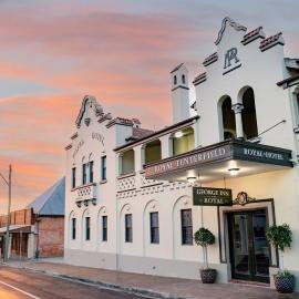 George Inn Rooms at Royal Tenterfield, khách sạn ở Tenterfield