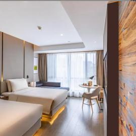 Atour Hotel Hohhot International Convention and Exhibition Center East University Street, hotel em Hohhot