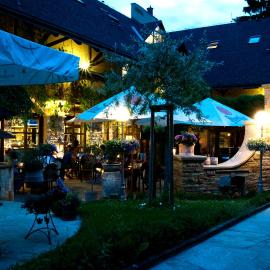 Bonato Hotel, hôtel à Náchod