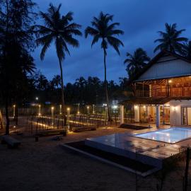 Bougainvillea Beach Home - Guruvayur - Chavakkad, hotel a Manattala
