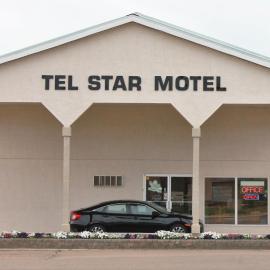 Tel Star Motel, viešbutis mieste Bruksas