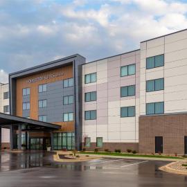 Homewood Suites By Hilton Holland, хотел в Холънд