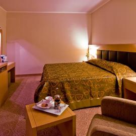 Adrina Termal Health & SPA Hotel, hotel a Gure
