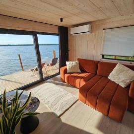 Domki na wodzie, Apartamenty, Houseboat, Jezioro Bukowo, Mierzeja "Natura Dąbkowice 5G"