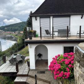Elbblick große Loftwohnung, khách sạn ở Königstein an der Elbe