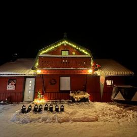 Camp Caroli Villa Aurora, Hotel in Jukkasjärvi