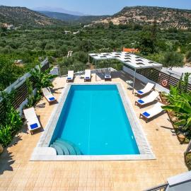 Villa Alexis House by Villa Plus