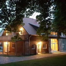 Ferienwohnungen am Obersee โรงแรมในลินสโตว์