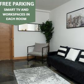 4-Bed Contractor Team Home - Family Friendly - Free Parking - M60 Access - 3 Bathrooms