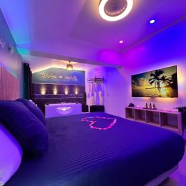 Suite La Vie est Belle, hotel en Chevry-Cossigny