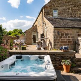 Heather Cottage, hotel in Kirk Ireton