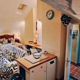 COSY STUDIO-LOFT climatisé, hotel a Sancoins