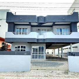 Residencial Nereu, hotel in Bombinhas