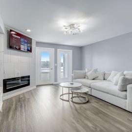 Dells Lakefront Luxe Haven