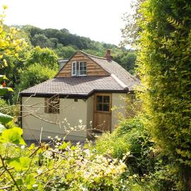 16th Century Cottage With Ancient Woodland Views