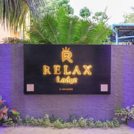 Relax Lodge: Thoddoo şehrinde bir otel