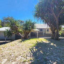 Avoca Holiday House Fraser Island, hotel in Kingfisher Bay