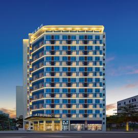 海口海南大学人民大道亚朵酒店, hotel a Haikou